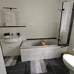 Piroska Appartement *